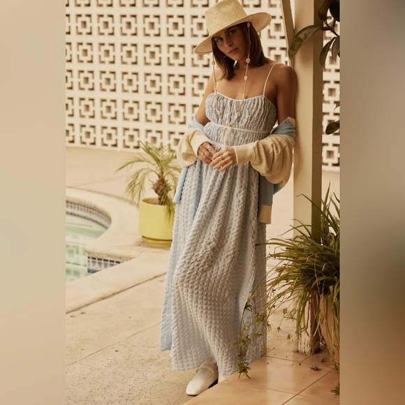 Dresses & Skirts - Blue and White Gingham Maxi Dress with Bows